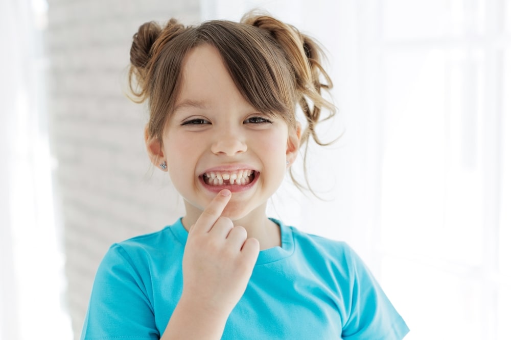 Caída de los dientes de leche: todo lo que necesitas saber